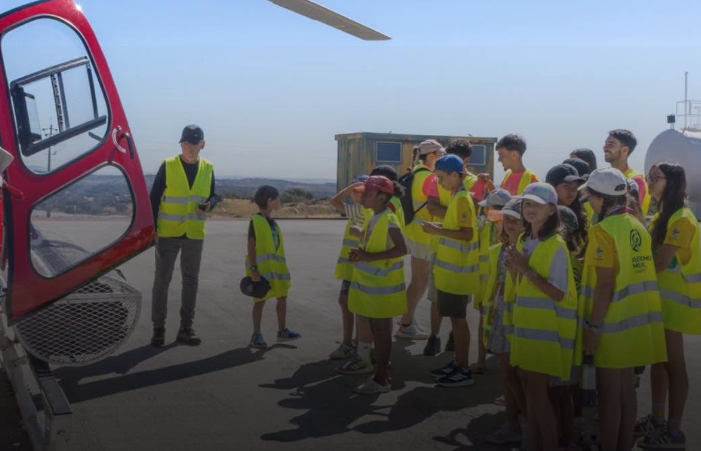 Crianças visitaram o Aeródromo