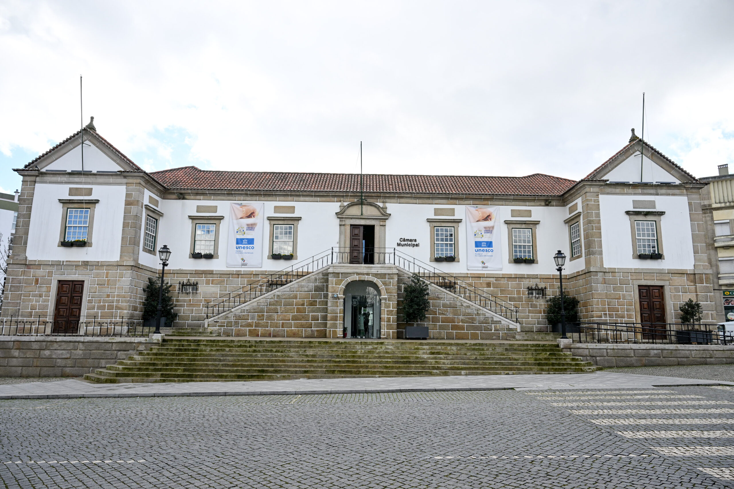 Câmara de Castelo Branco transmite reuniões em direto no Facebook