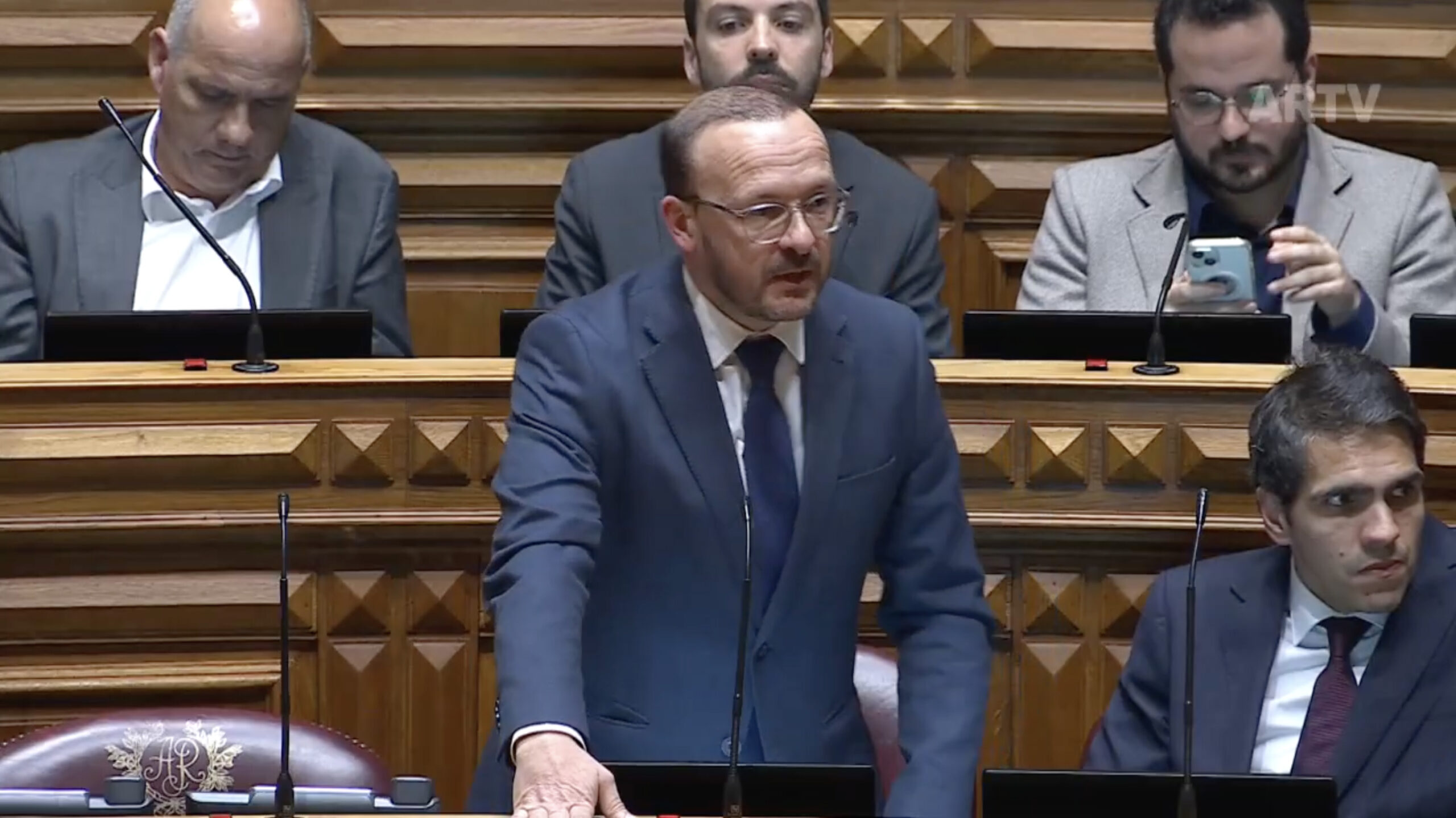 Nuno Fazenda acusa Governo de apresentar “plano vazio” para a resiliência