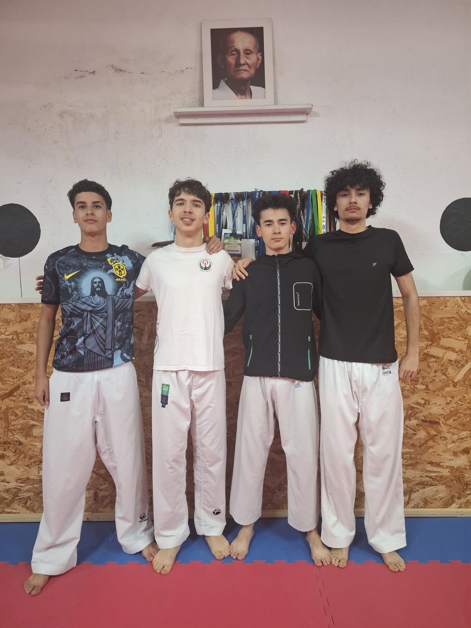 Atletas albicastrenses competem no X Campeonato de Karaté de Valga