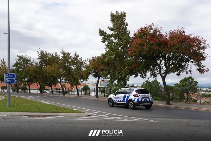 Comando Distrital da PSP deteve dois homens por tráfico de droga