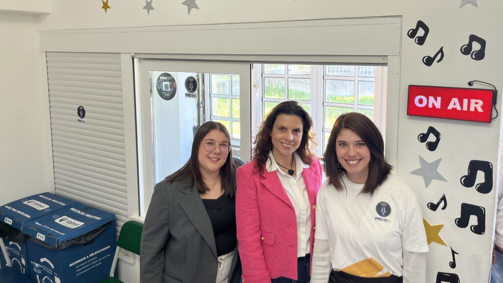 Rádio Pro Mix celebrou 1.º aniversário na ETEPA