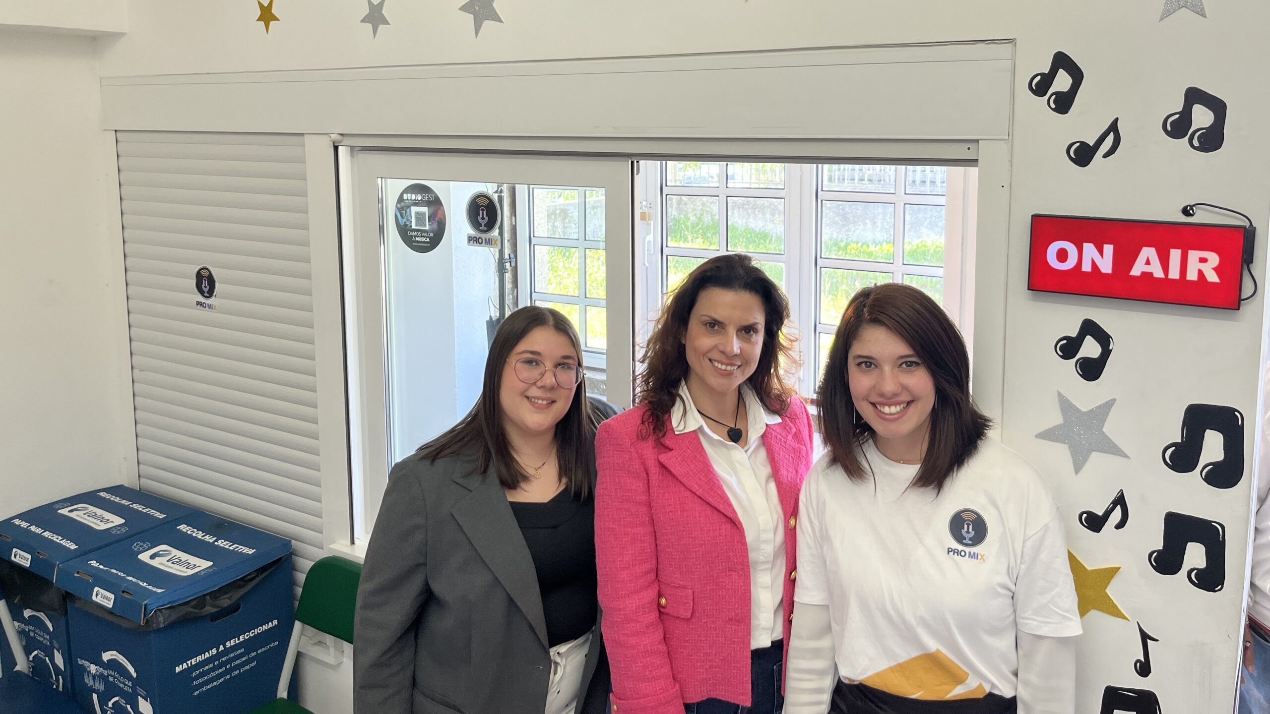 Rádio Pro Mix celebrou 1.º aniversário na ETEPA