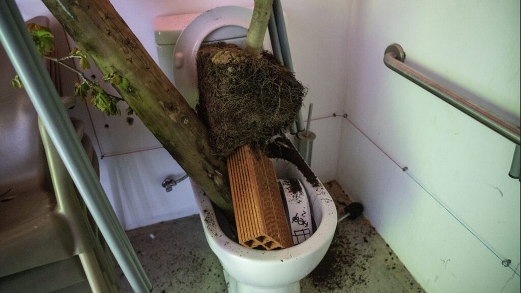 Vandalismo no Parque Urbano da Cruz do Montalvão